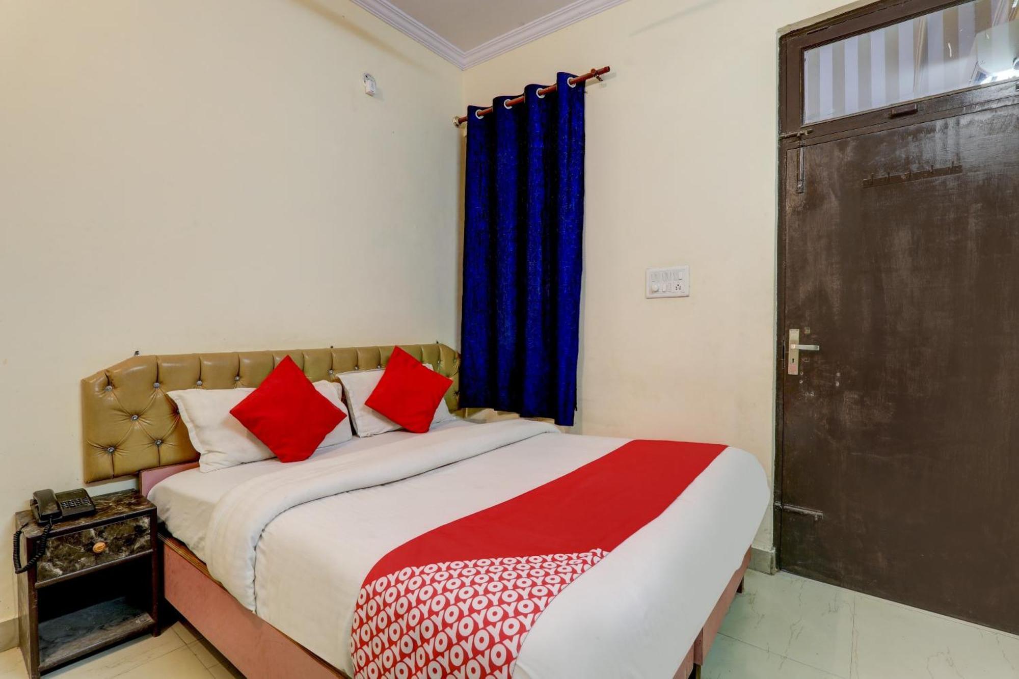 Hotel O Moon Palace Near Sahara Ganj Mall 勒克瑙 外观 照片